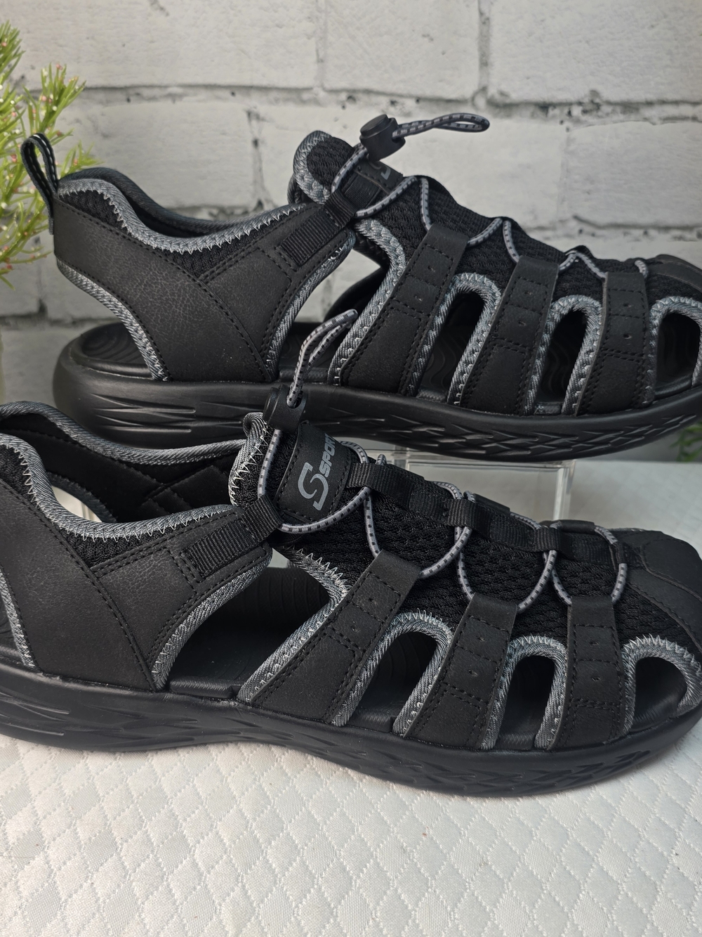 S SPORT BY SKECHERS MIZZA CLOSED TOE HIKING SANDALS BLACK MENS 11 EUC